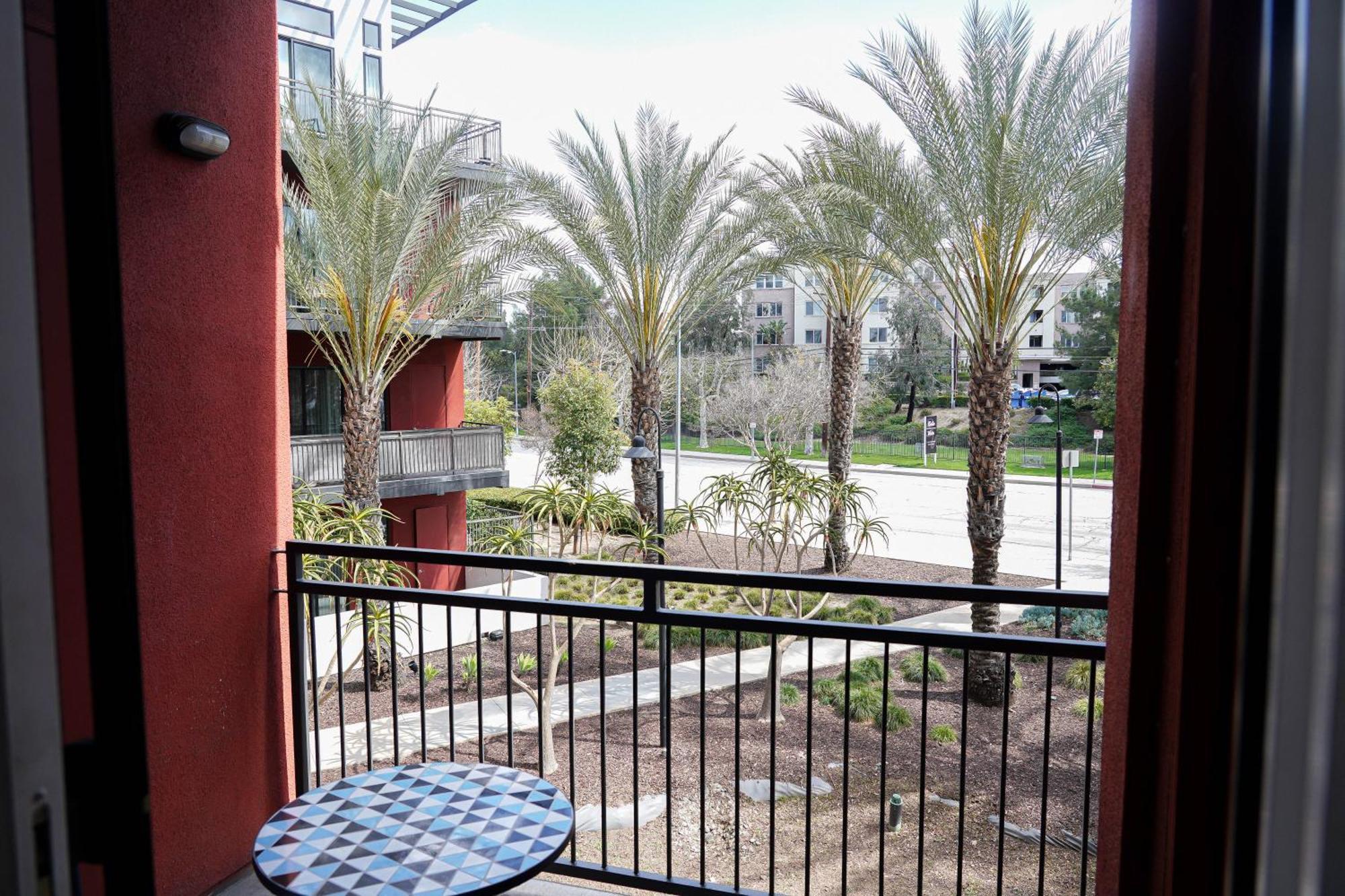 Lux 2 Bedroom In Woodland Hills Los Angeles Buitenkant foto